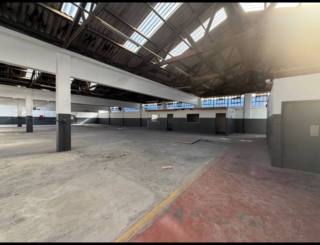 2,356M² WAREHOUSE TO LET IN EPPING INDUSTRIAL